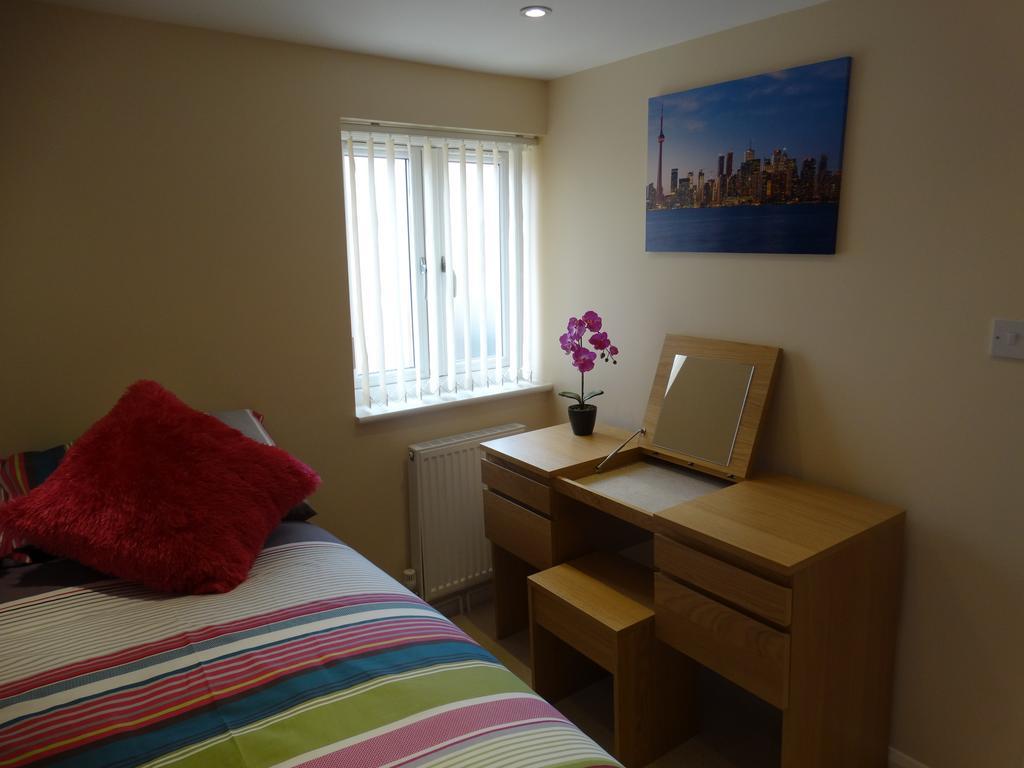 كامبريدج Histon Central Apartments الغرفة الصورة